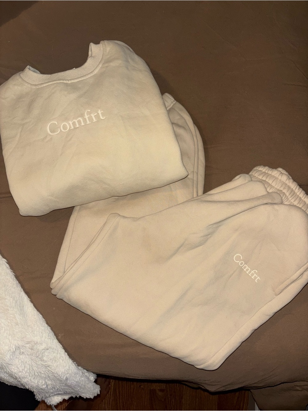 Kids Cream 'Comfrt' Matching Set - Cozy Sweatshirt & Joggers